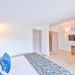 Bohem Villa *